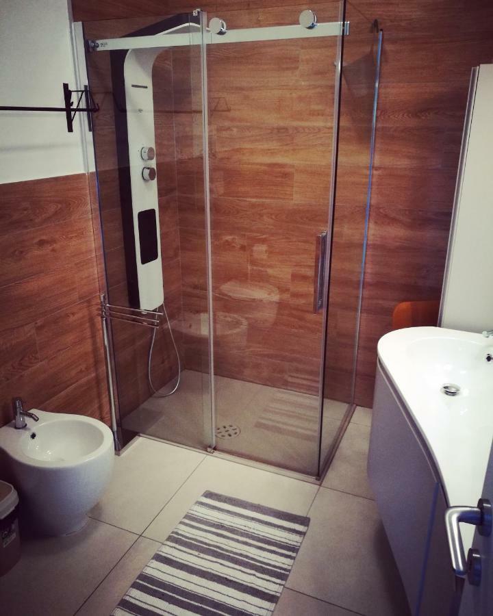 Apartmán Bellavista Eremitaggio Torri Del Benaco Exteriér fotografie